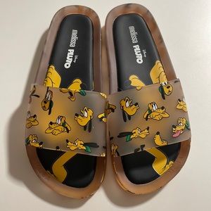Melissa x Disney Pluto slides size 8
